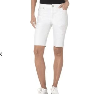 NWT Liverpool Jeans The Cruiser Bermuda Shorts in Bone White Ripped Size 28